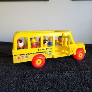 VINTAGE FISHER PRICE SCHOOL BUS